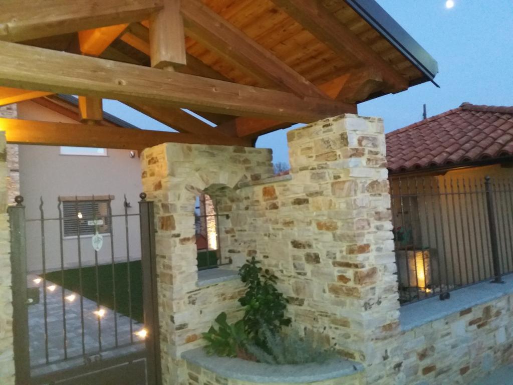 La Casa Di Kiki Cuneo Exterior foto