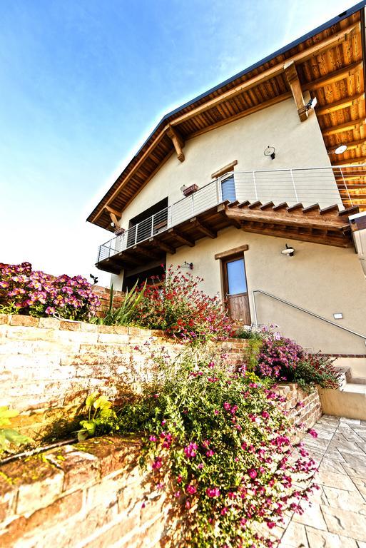 La Casa Di Kiki Cuneo Exterior foto