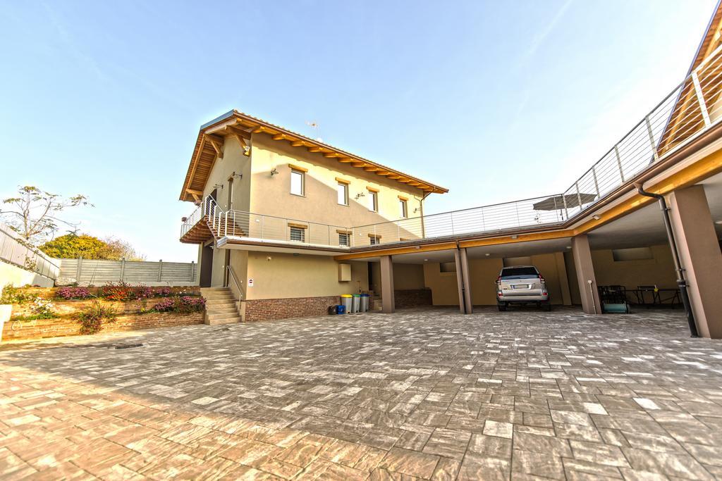 La Casa Di Kiki Cuneo Exterior foto